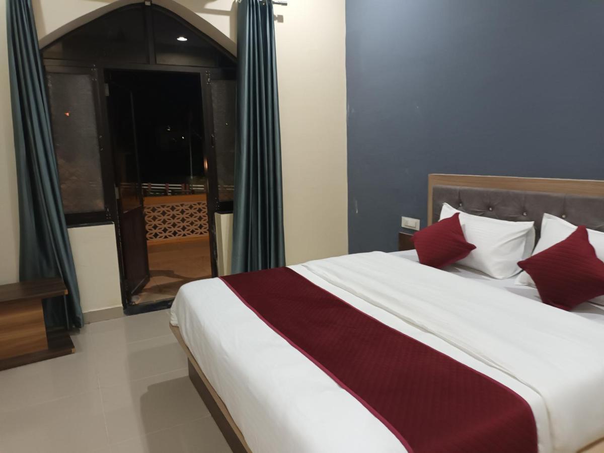 L S Haveli Hotell Pushkar Exteriör bild