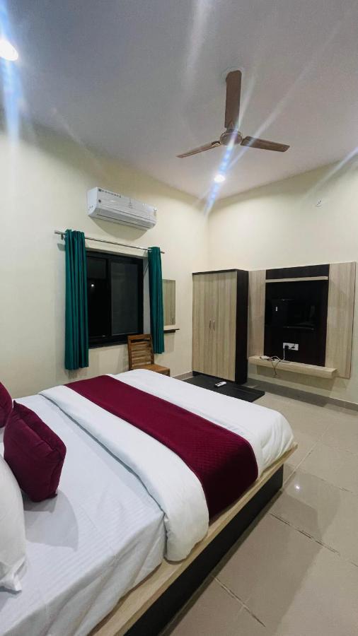 L S Haveli Hotell Pushkar Exteriör bild