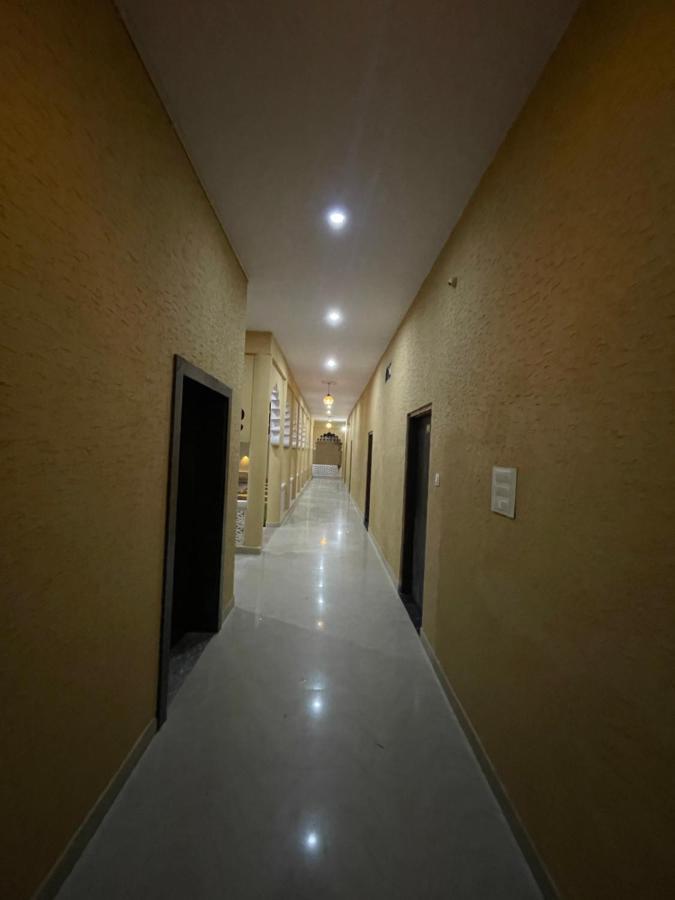 L S Haveli Hotell Pushkar Exteriör bild