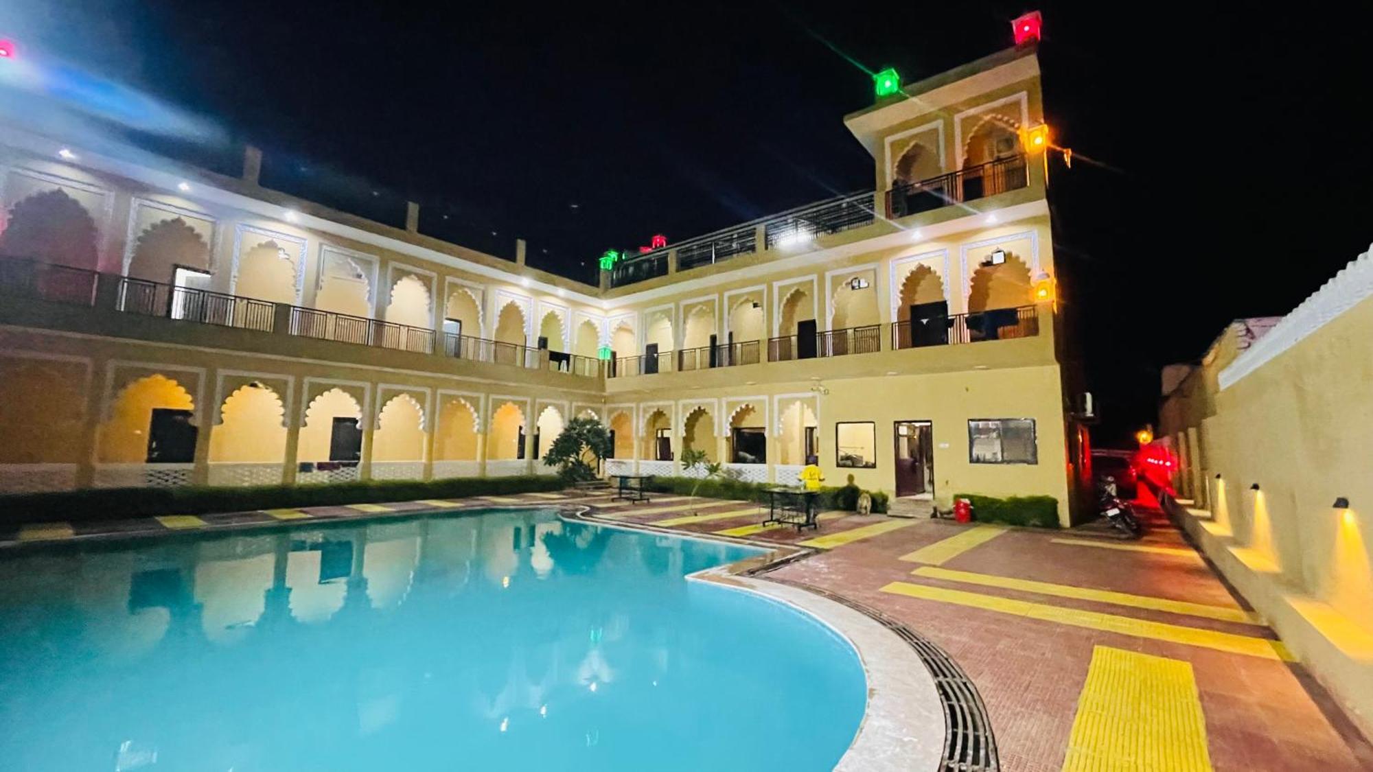 L S Haveli Hotell Pushkar Exteriör bild