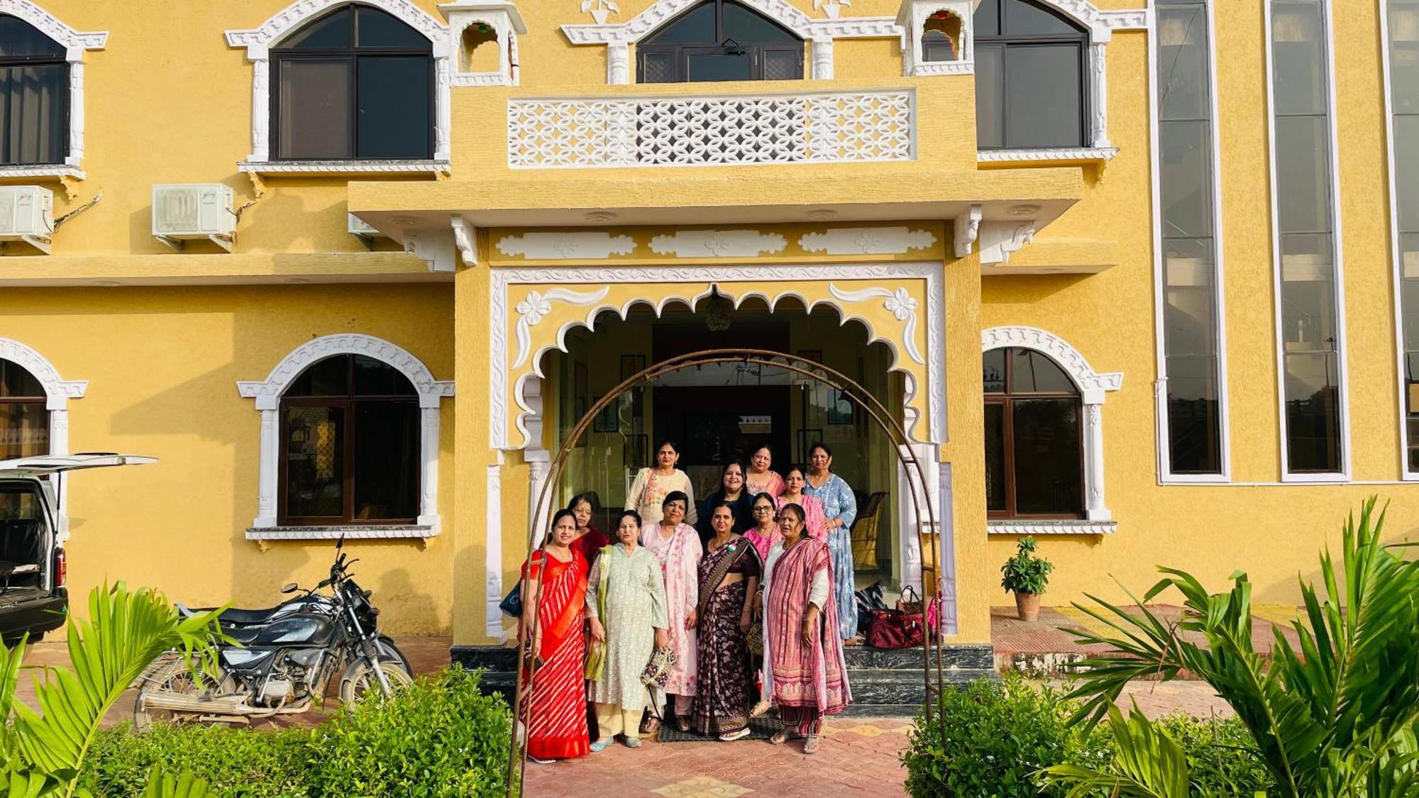 L S Haveli Hotell Pushkar Exteriör bild